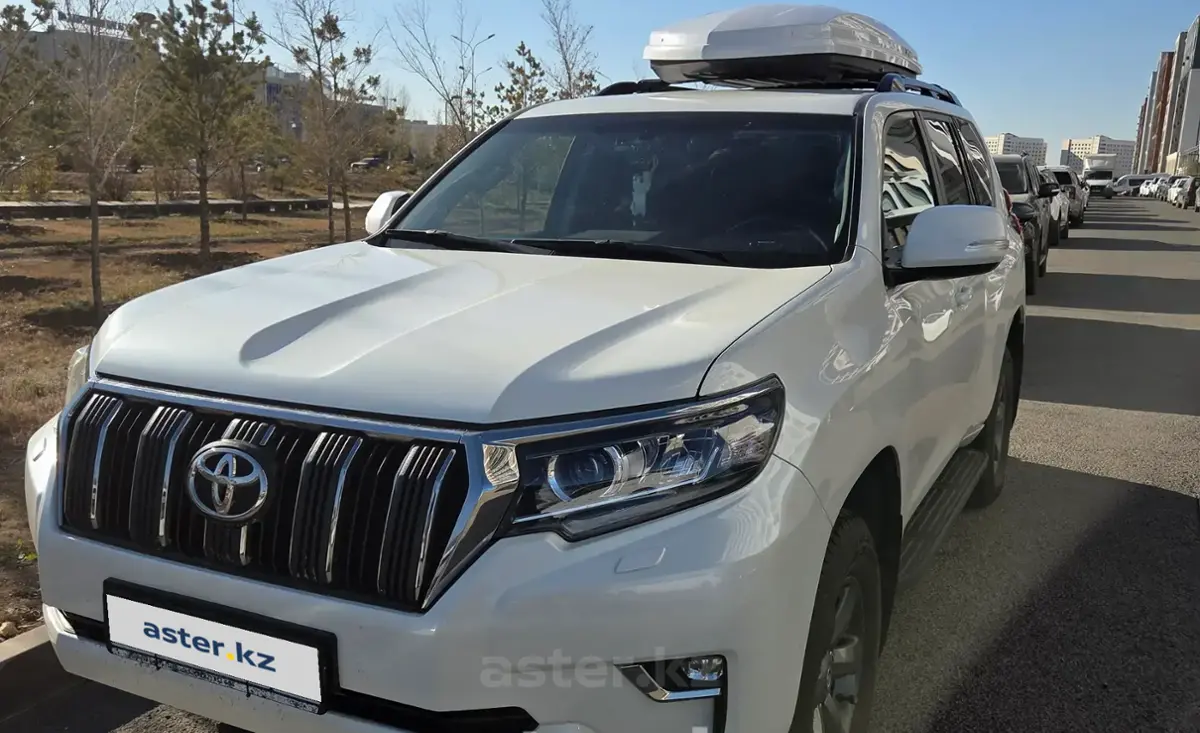 Toyota Land Cruiser Prado 2018 года за 22 000 000 тг. в Астана фото 1