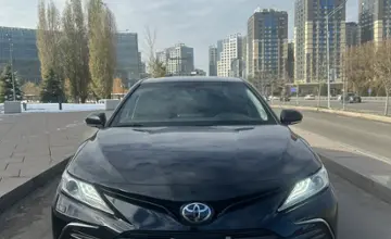 Toyota Camry 2021 года за 17 500 000 тг. в Алматы фото 2