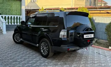 Mitsubishi Pajero 2009 года за 8 500 000 тг. в Алматы фото 3