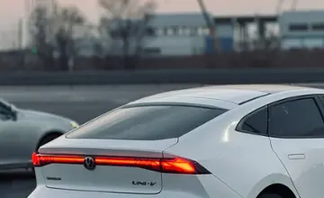 Changan UNI-V 2023 года за 9 200 000 тг. в Алматы фото 4