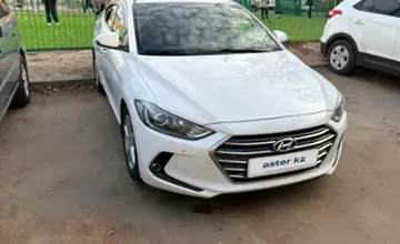 Hyundai Elantra 2018 года за 8 000 000 тг. в Алматы фото 3
