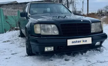 Mercedes-Benz E-Класс 1995 года за 1 500 000 тг. в Караганда фото 2