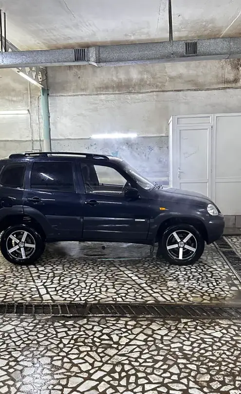 Chevrolet Niva 2015 года за 3 500 000 тг. в Павлодар фото 2