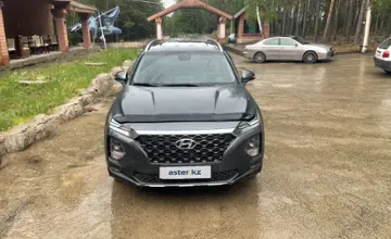 Hyundai Santa Fe 2019 года за 13 000 000 тг. в Астана фото 3