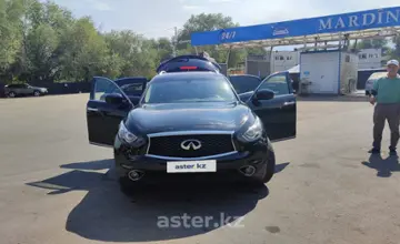 Infiniti QX70 2017 года за 16 000 000 тг. в Алматы фото 4