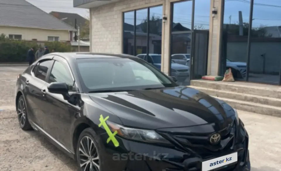 Toyota Camry 2019 года за 13 200 000 тг. в Шымкент фото 3