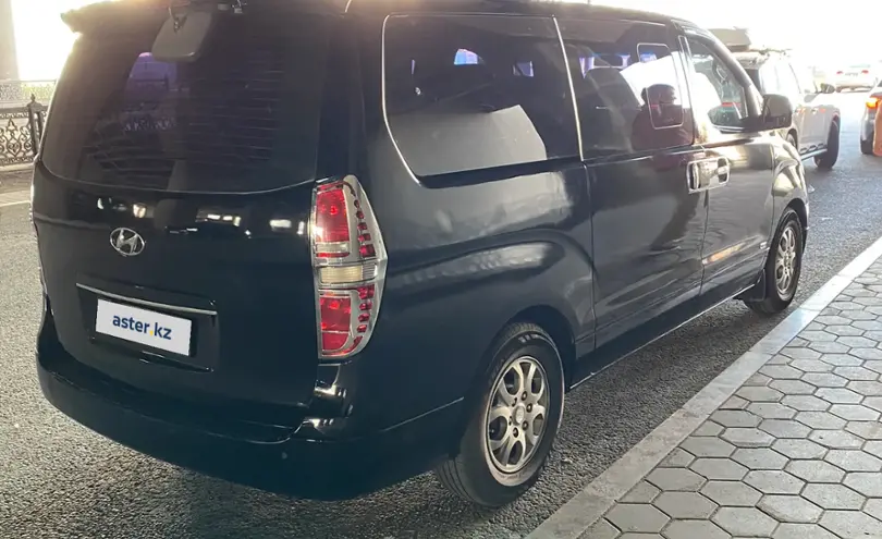 Hyundai Starex 2008 года за 6 500 000 тг. в Астана