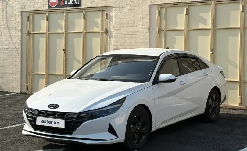 Hyundai Elantra 2023 года за 8 500 000 тг. в Шымкент