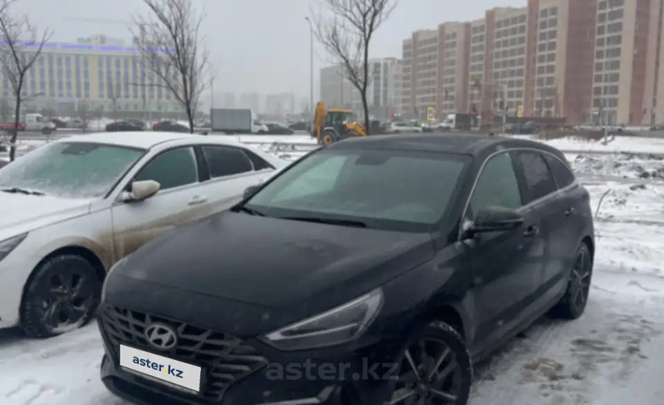 Hyundai i30 2022 года за 10 000 000 тг. в Астана фото 1