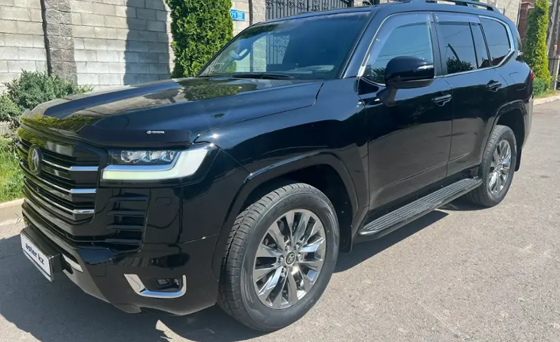 Toyota Land Cruiser 2021 года за 55 000 000 тг. в Алматы