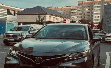 Toyota Camry 2020 года за 12 200 000 тг. в Усть-Каменогорск фото 1