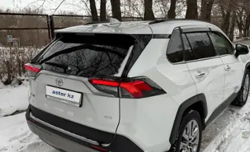 Toyota RAV4 2023 года за 20 500 000 тг. в Астана фото 3