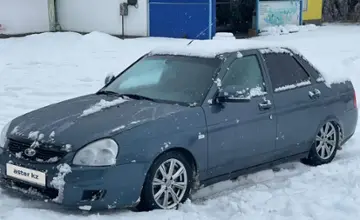 LADA (ВАЗ) Priora 2014 года за 3 400 000 тг. в Усть-Каменогорск фото 2