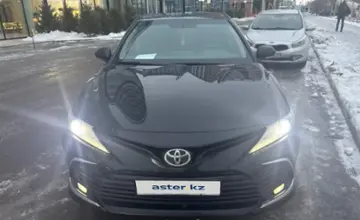 Toyota Camry 2021 года за 14 500 000 тг. в Астана фото 2