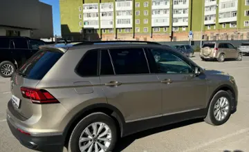 Volkswagen Tiguan 2021 года за 11 000 000 тг. в Караганда фото 2