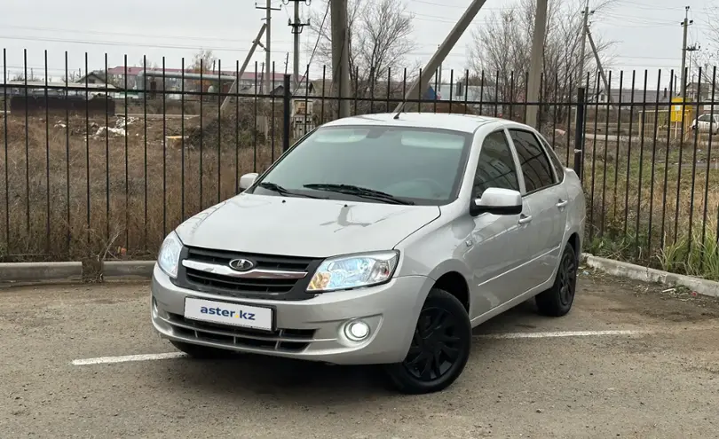LADA (ВАЗ) Granta 2014 года за 2 600 000 тг. в Уральск