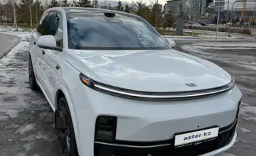 LiXiang L9 2025 года за 39 500 000 тг. в Астана