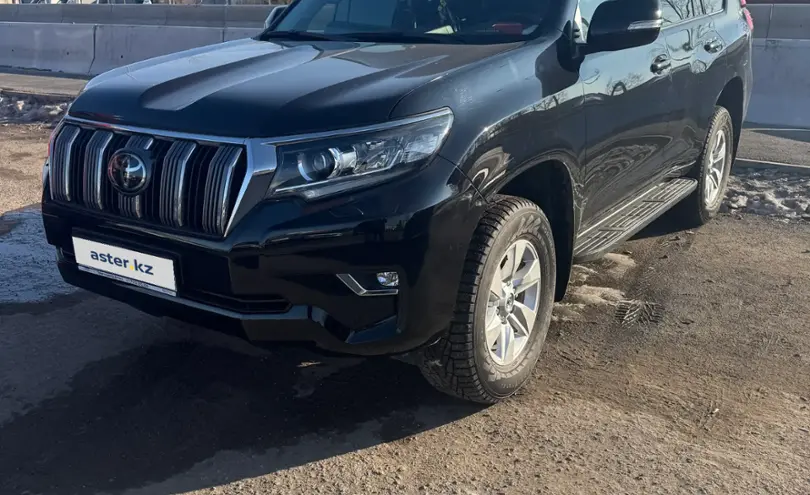 Toyota Land Cruiser Prado 2023 года за 28 000 000 тг. в Астана