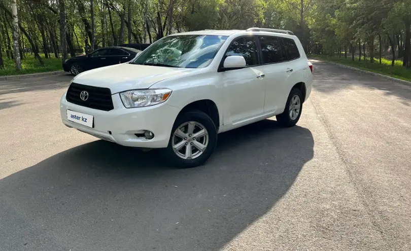 Toyota Highlander 2008 года за 8 000 000 тг. в Алматы