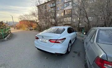 Toyota Camry 2018 года за 13 000 000 тг. в Восточно-Казахстанская область фото 4