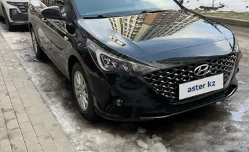 Hyundai Accent 2020 года за 7 300 000 тг. в Астана фото 2