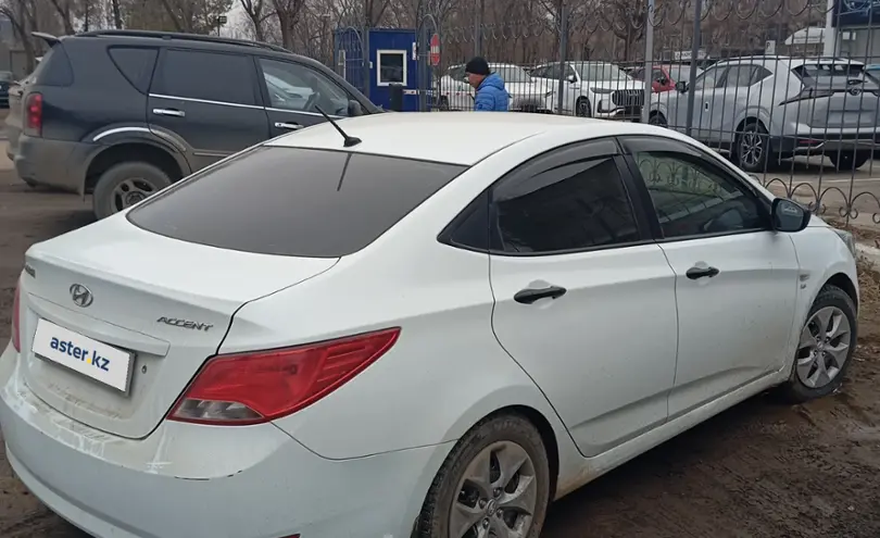 Hyundai Accent 2015 года за 4 600 000 тг. в Актобе фото 3
