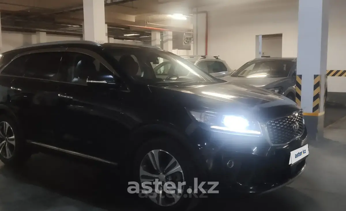 Kia Sorento 2018 года за 11 500 000 тг. в Алматы фото 3