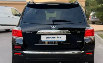 Toyota Highlander 2011 года за 14 500 000 тг. в Алматы фото 3