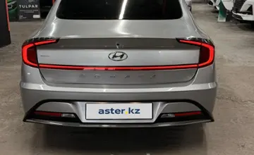 Hyundai Sonata 2020 года за 10 800 000 тг. в Астана фото 2