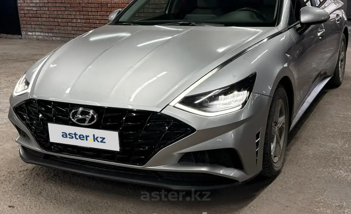 Hyundai Sonata 2020 года за 10 800 000 тг. в Астана фото 1