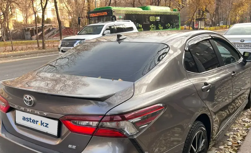 Toyota Camry 2021 года за 12 000 000 тг. в Алматы