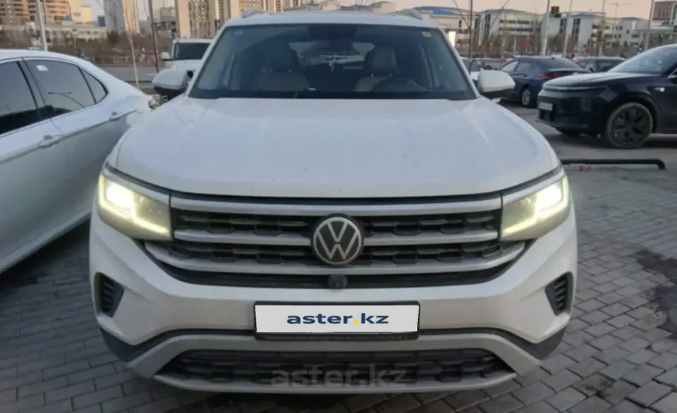 Volkswagen Teramont 2022 года за 25 000 000 тг. в Астана фото 2