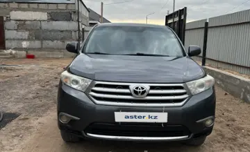 Toyota Highlander 2013 года за 12 000 000 тг. в Караганда фото 3