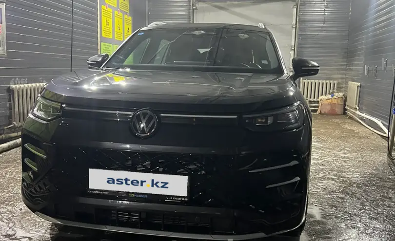 Volkswagen Tiguan 2025 года за 28 000 000 тг. в Костанай