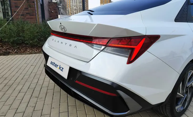 Hyundai Elantra 2024 года за 12 000 000 тг. в Шымкент