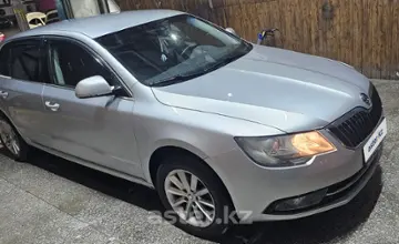 Skoda Superb 2014 года за 6 500 000 тг. в Актобе фото 3