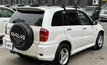 Toyota RAV4 2003 года за 4 700 000 тг. в Алматы фото 3