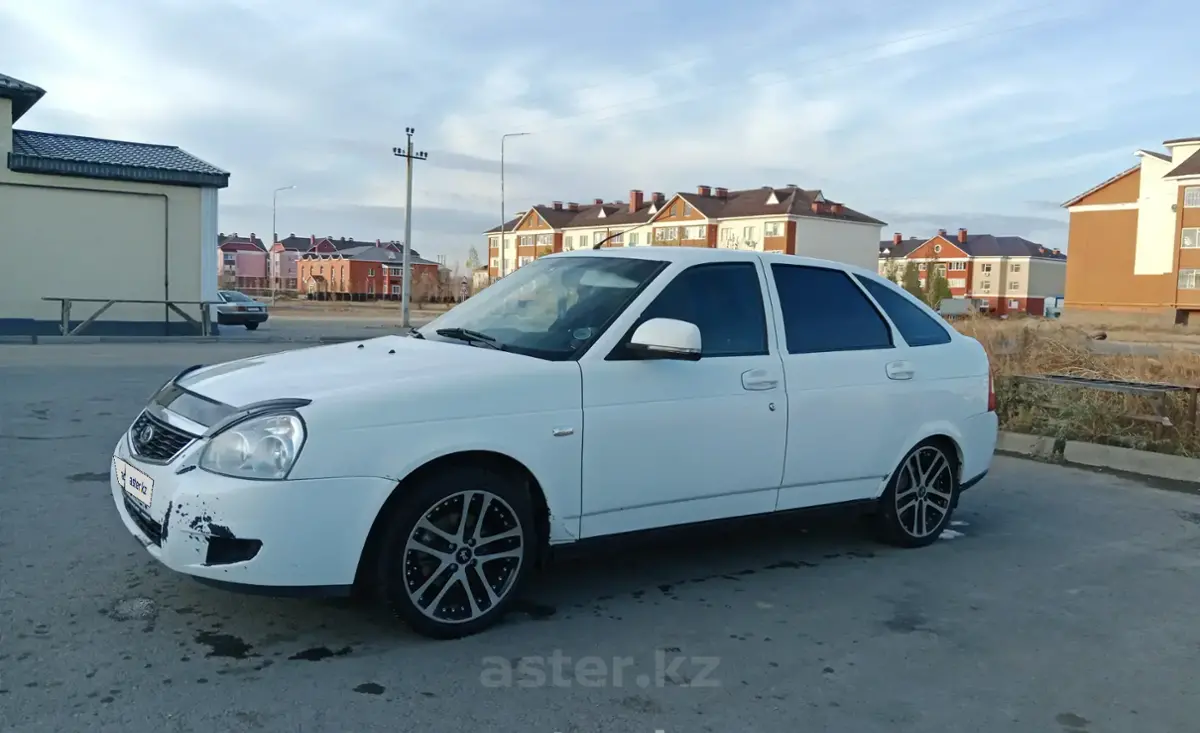 LADA (ВАЗ) Priora 2014 года за 2 800 000 тг. в Актобе фото 4