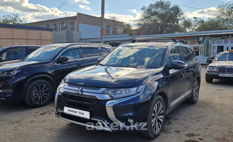 Mitsubishi Outlander 2021 года за 12 500 000 тг. в Улытауская область