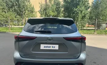 Toyota Highlander 2021 года за 20 000 000 тг. в Астана фото 3