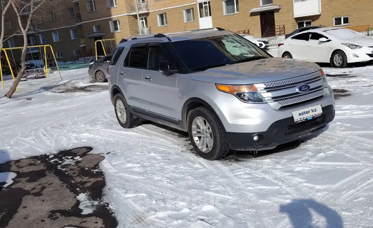 Ford Explorer 2013 года за 10 000 000 тг. в Астана фото 3