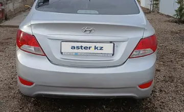 Hyundai Accent 2012 года за 3 800 000 тг. в Астана фото 3
