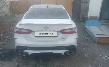 Toyota Camry 2019 года за 16 000 000 тг. в Алматы фото 3