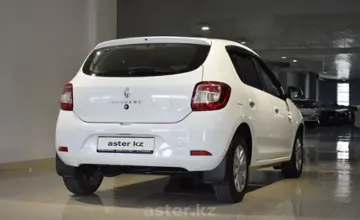 Renault Sandero 2020 года за 5 500 000 тг. в Алматы фото 4