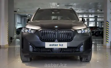 BMW X5 2023 года за 50 700 000 тг. в Алматы фото 2