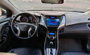 Hyundai Elantra 2013 года за 6 000 000 тг. в Атырауская область фото 3
