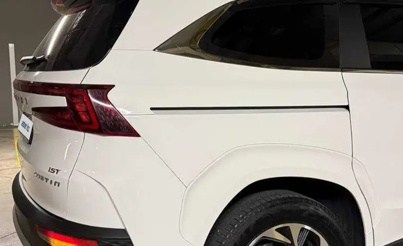 Hyundai Custin 2024 года за 14 400 000 тг. в Алматы