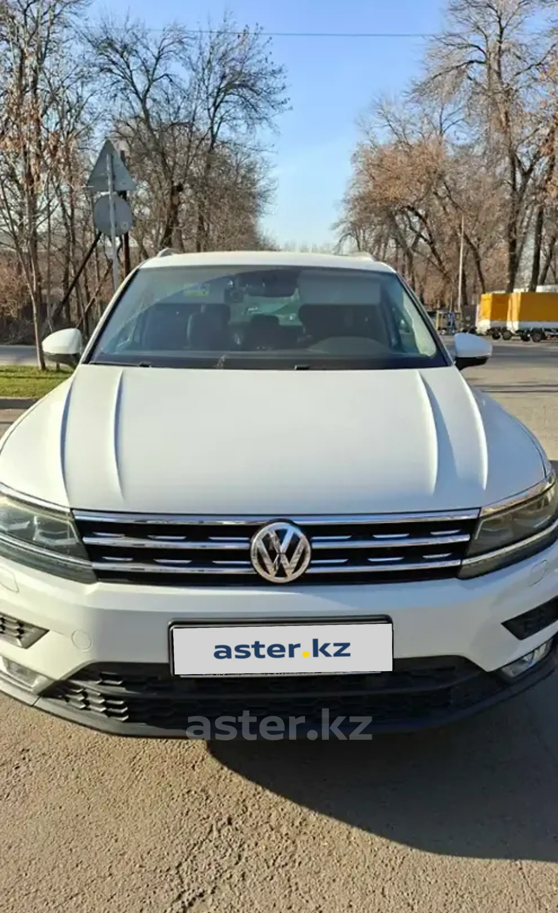Volkswagen Tiguan 2017 года за 10 500 000 тг. в Алматы фото 2