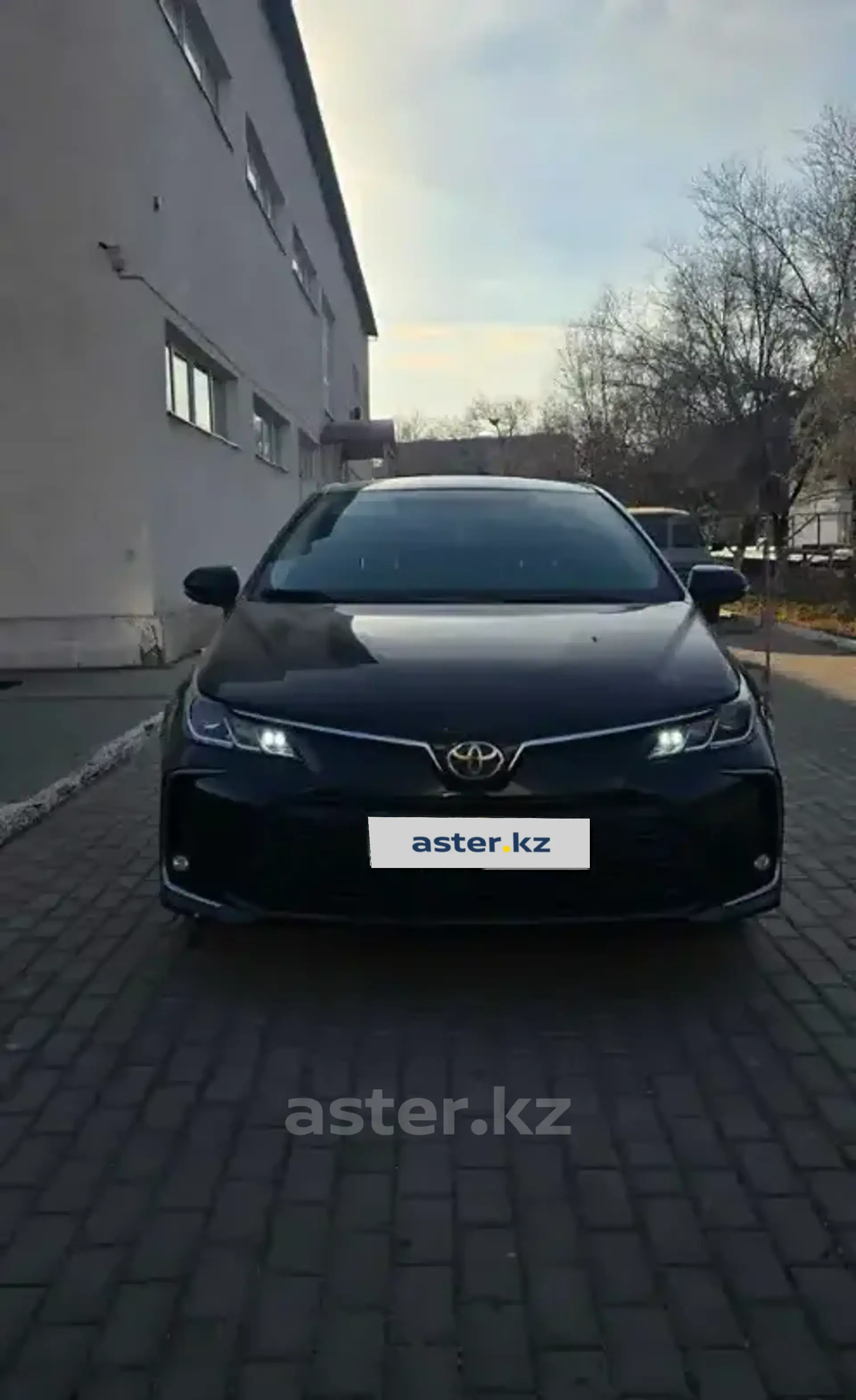 Toyota Corolla 2020 года за 10 000 000 тг. в Атырау фото 3