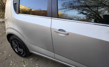 Chevrolet Aveo 2013 года за 3 300 000 тг. в Караганда фото 3